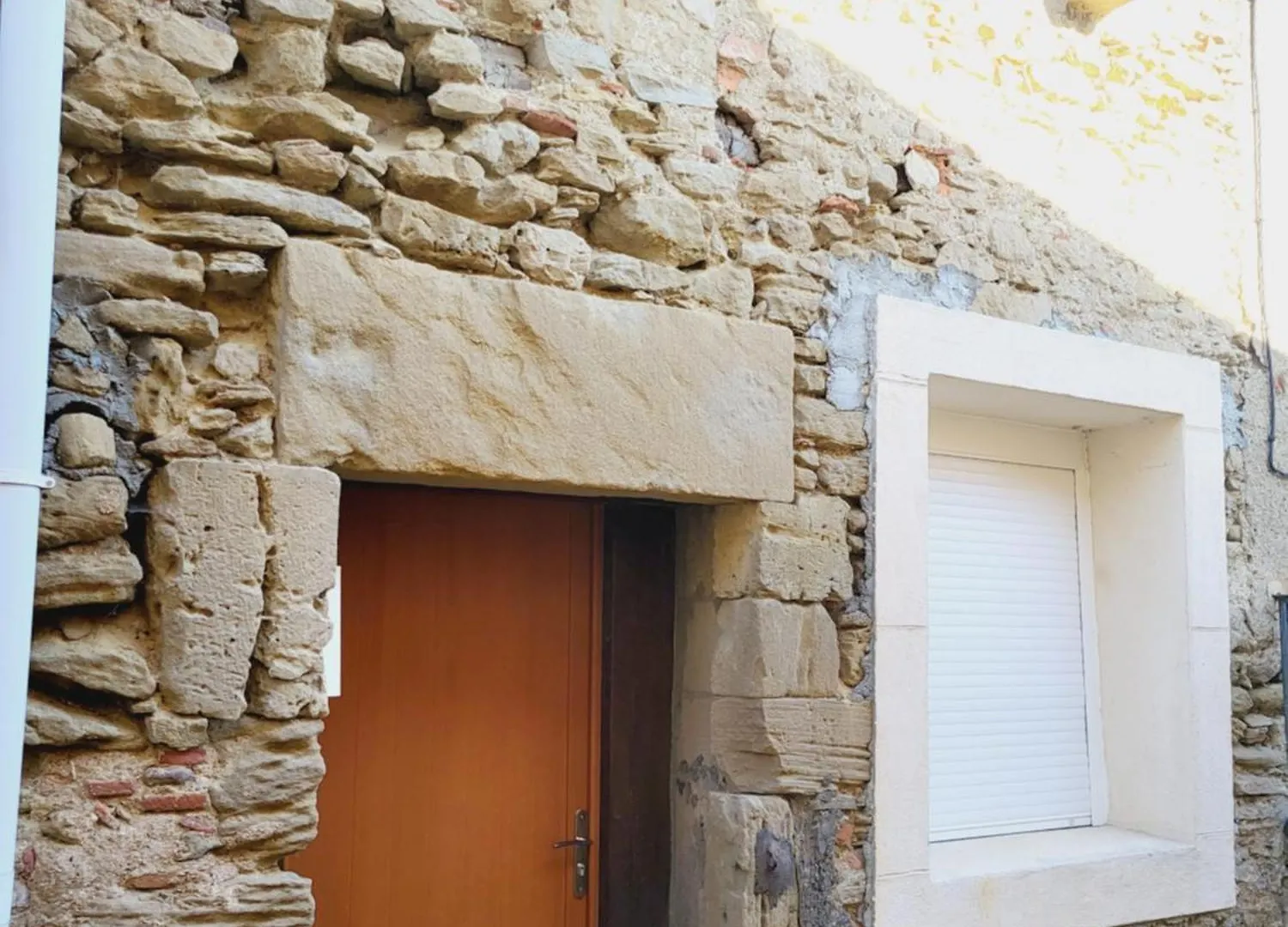 Maison De Village A La Decoration Boheme Jusqu'A 6 Personnes Viviers-les-Montagnes Apartment