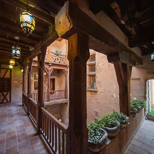 3* Maison d'hôtes La Maison Bakéa